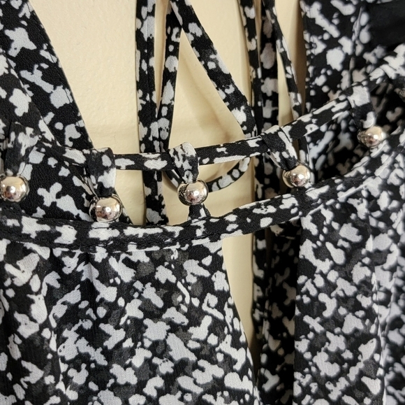 WHBM | Beaded Caged Neckline Dress with Elastic Waist Black White Print Small - Picture 5 of 7